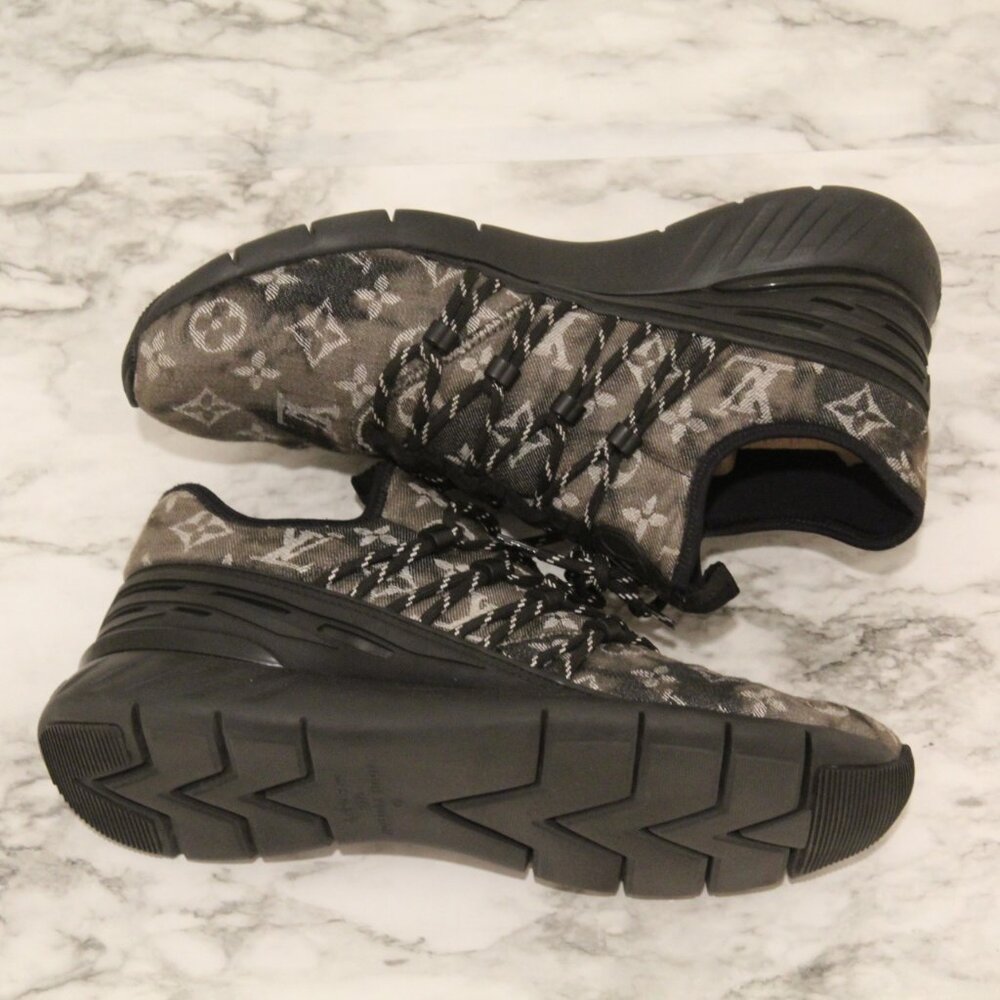 Louis Vuitton Fastlane Monogram Sneakers Black Denim LV size 8.5 - Picture 3 of 12